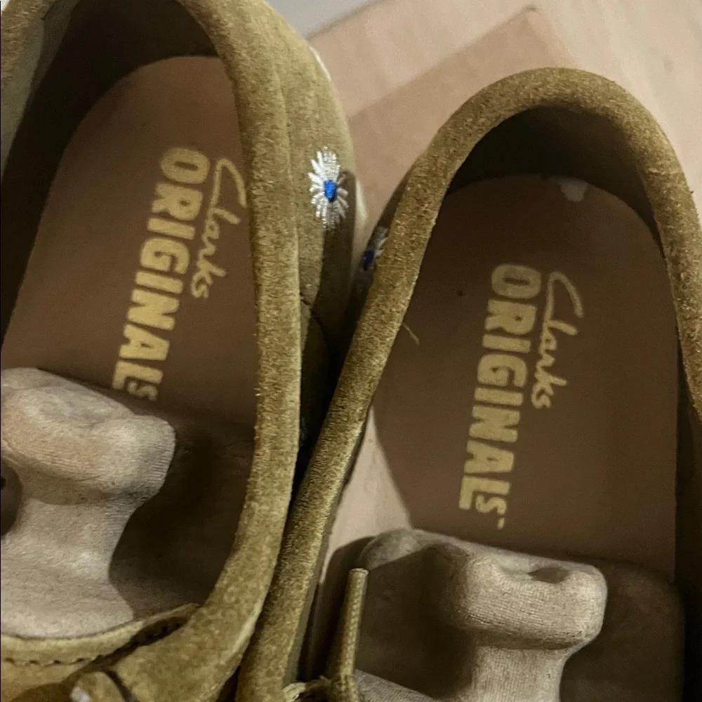 Clarks Olive Loafers for Men - Picture 5 of 9
